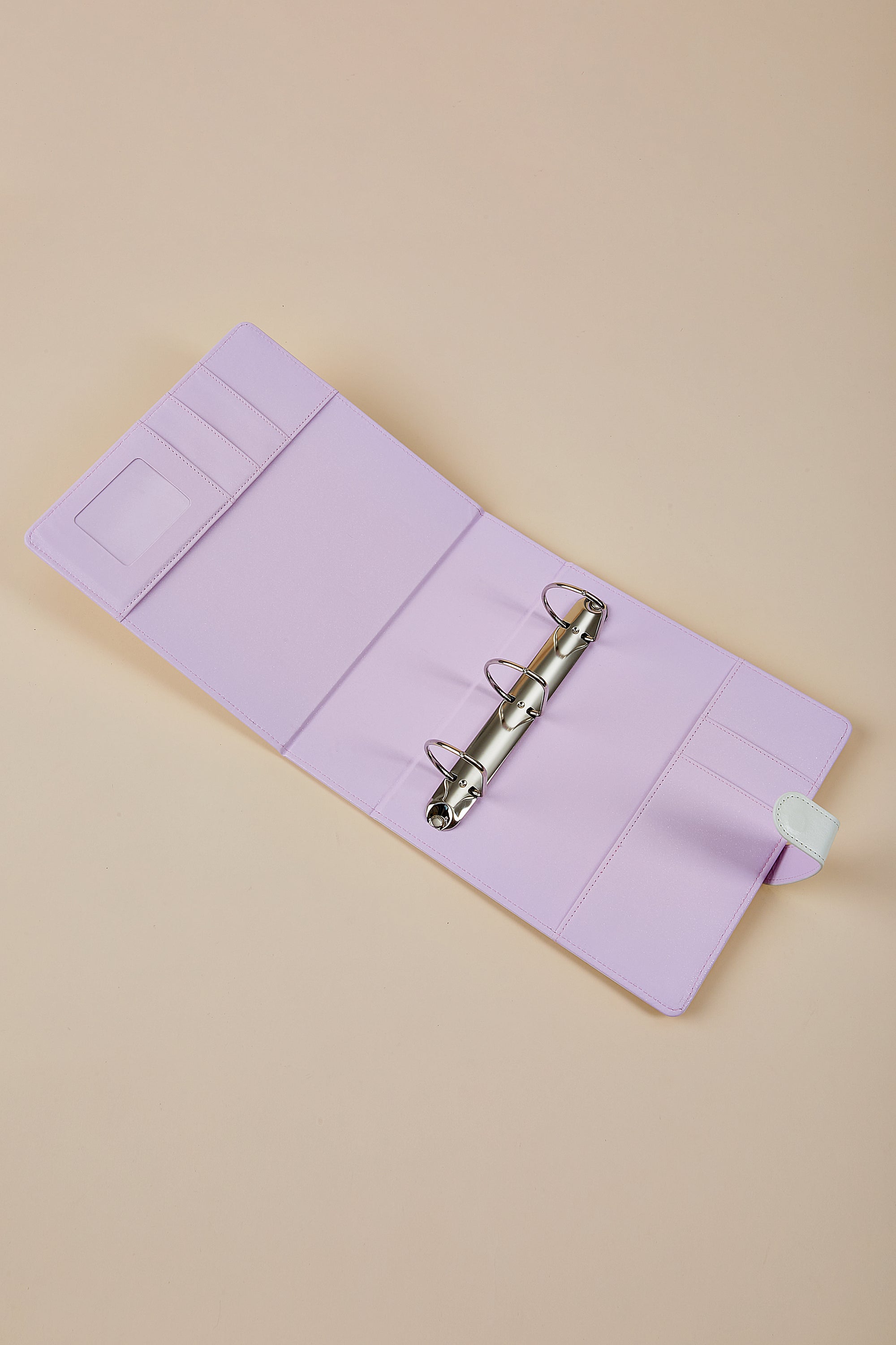 CLASSEUR BLANC MYSTIQUE - A5