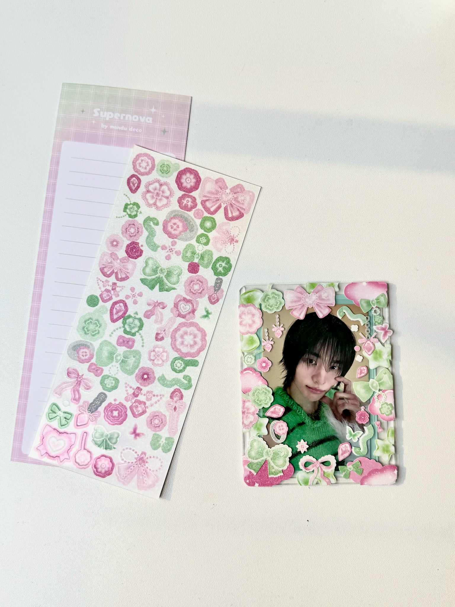 SUPERNOVA CLOVER STICKERS