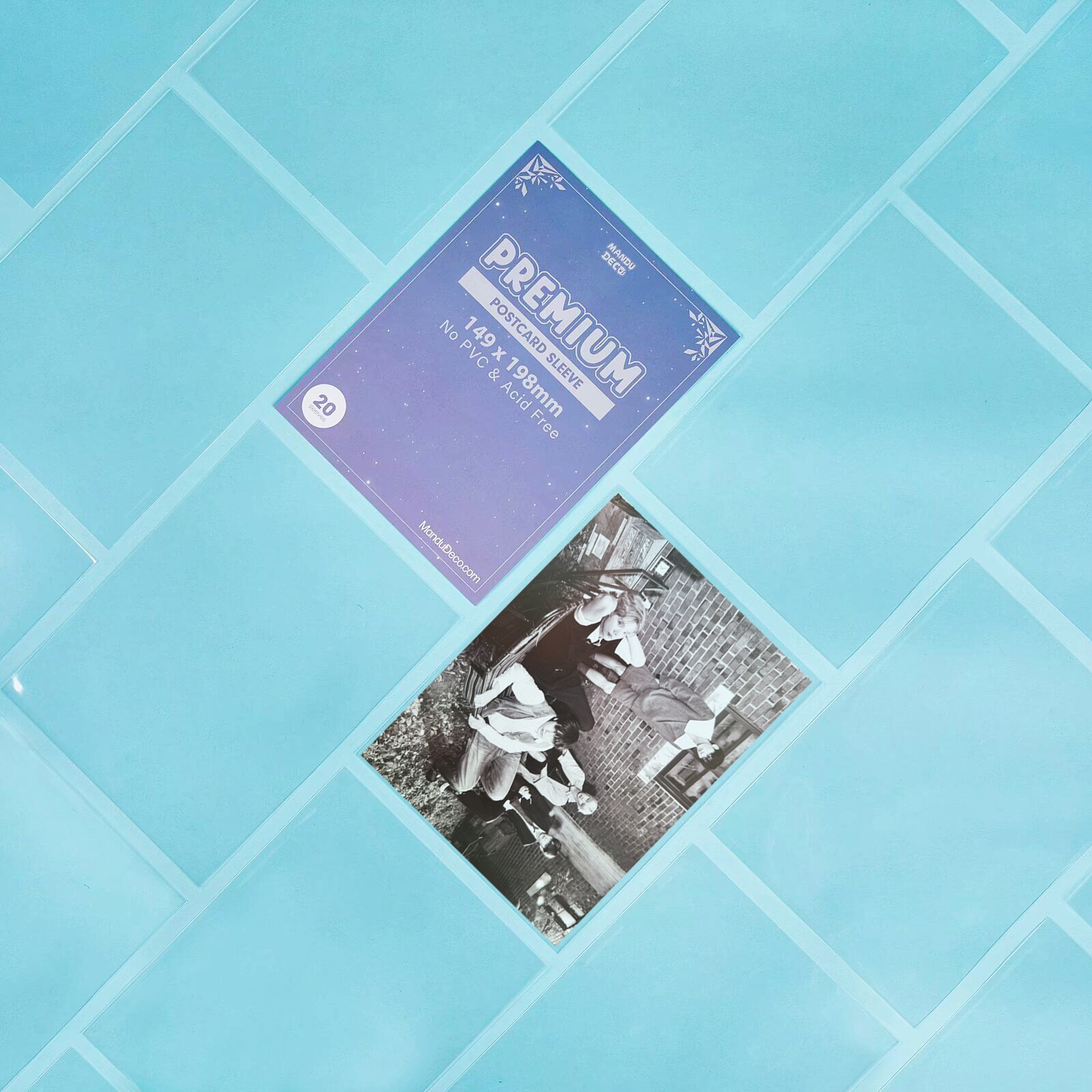 LIMITED EDITION: PREMIUM POSTCARD SLEEVES - KNIGHT VERSION (149x198MM)