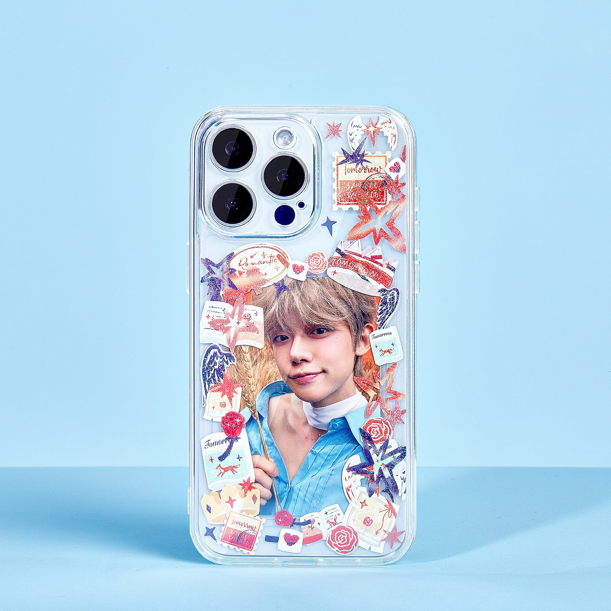 CLEAR PHONE CASE WITH PHOTOCARD INSERT