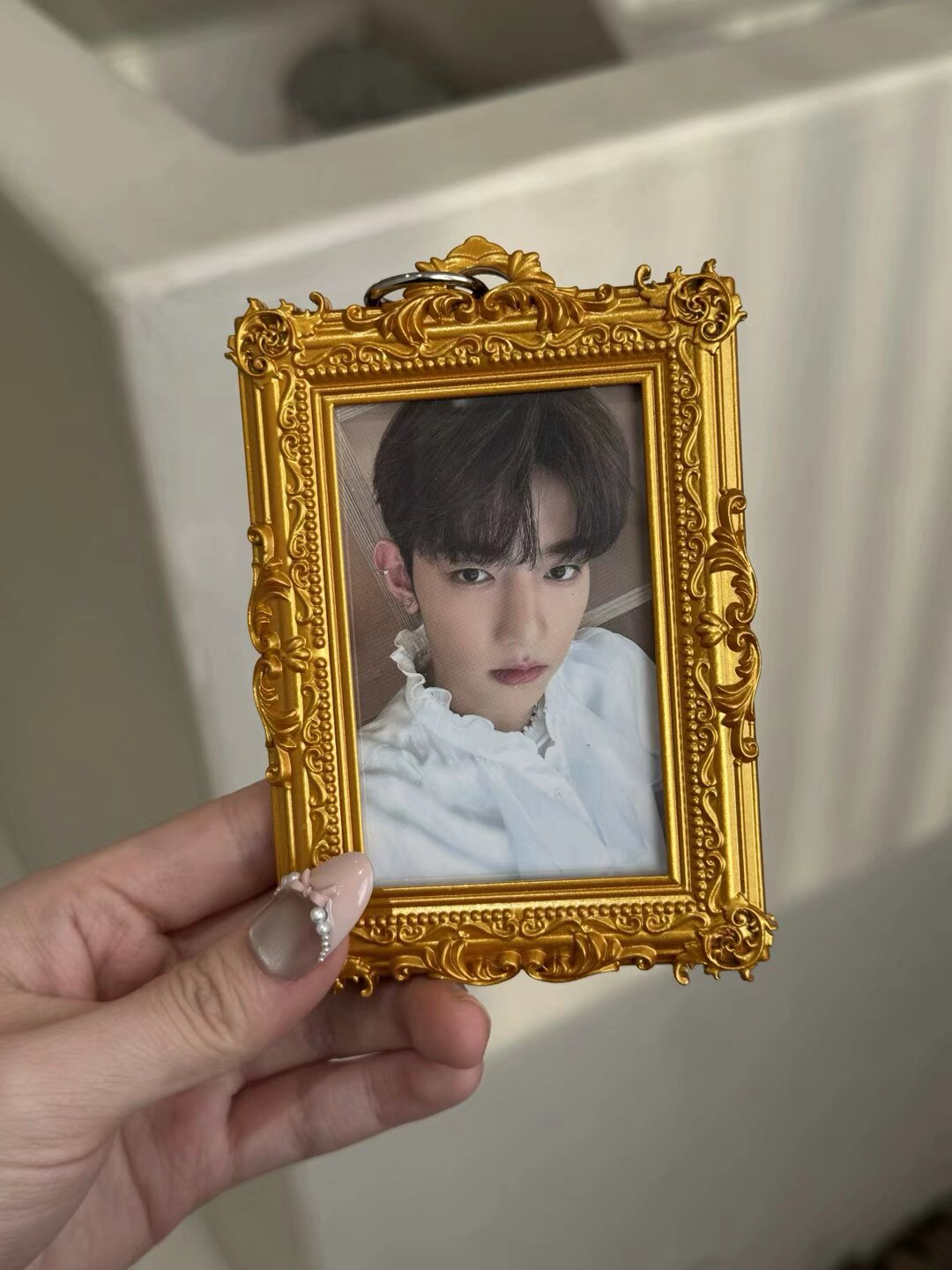 WORK OF ART FRAME PHOTOCARD HOLDER