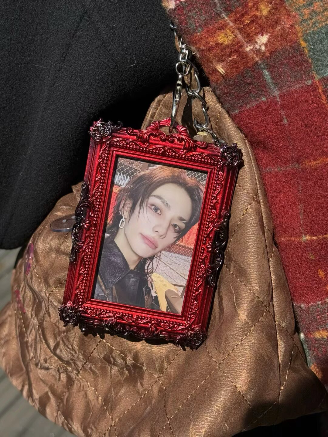WORK OF ART FRAME PHOTOCARD HOLDER