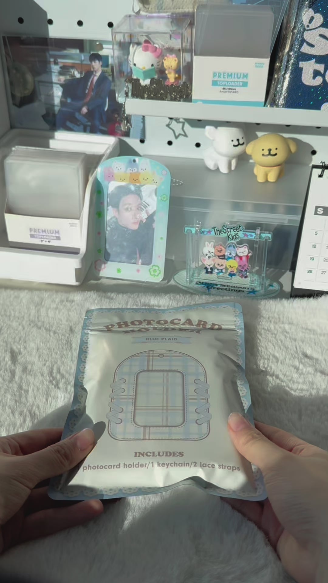BLUE PLAID PHOTOCARD HOLDER – Mandu Deco