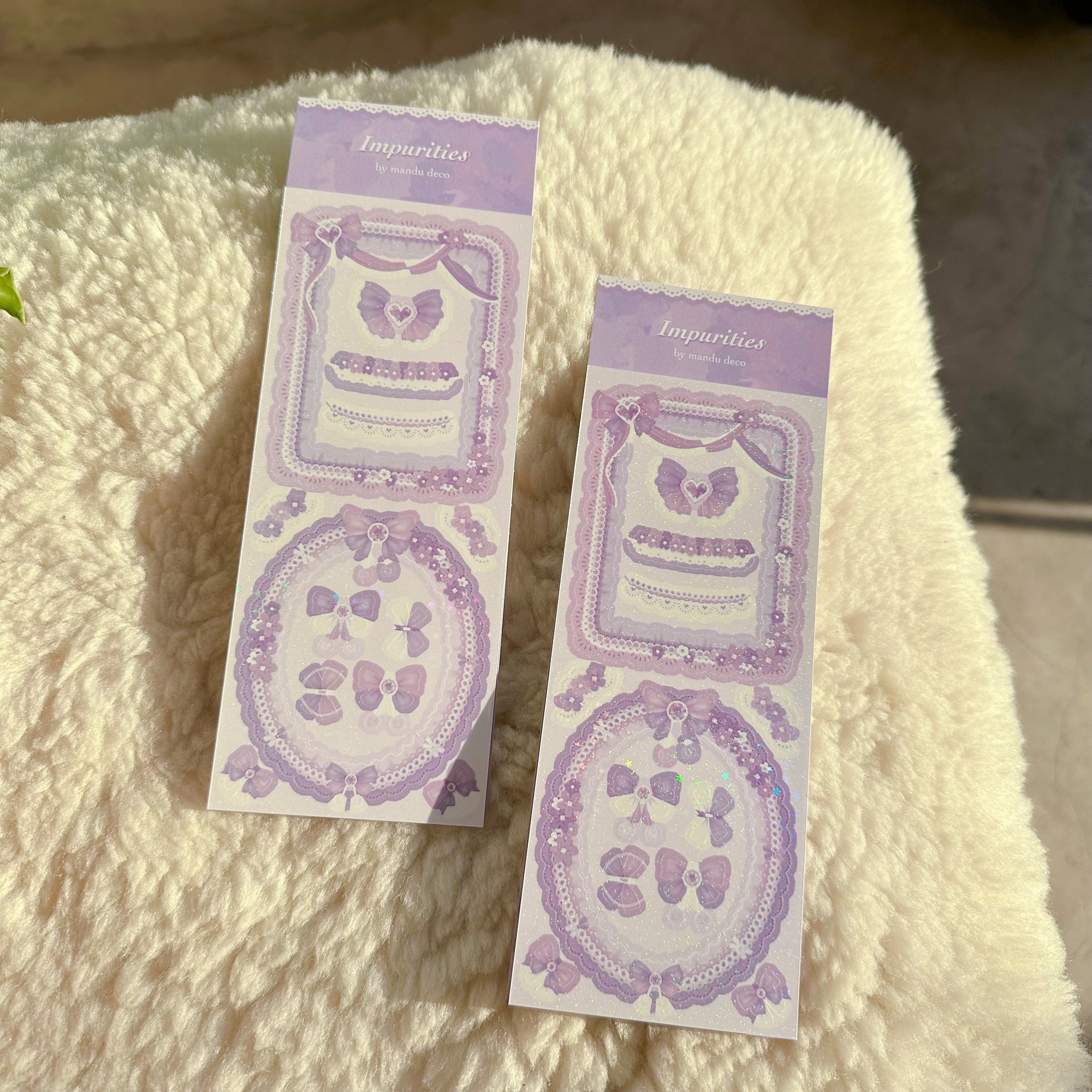 AUTOCOLLANTS DENTELLE VIOLET IMPURETÉS