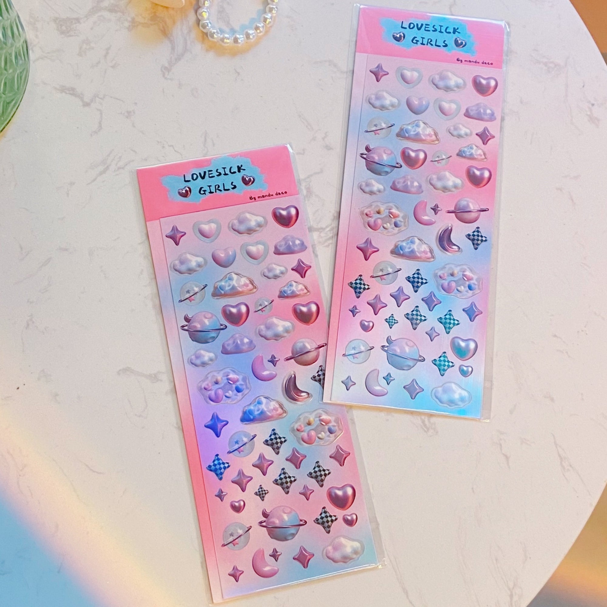 PEGATINAS DE NIÑAS ENAMORADAS