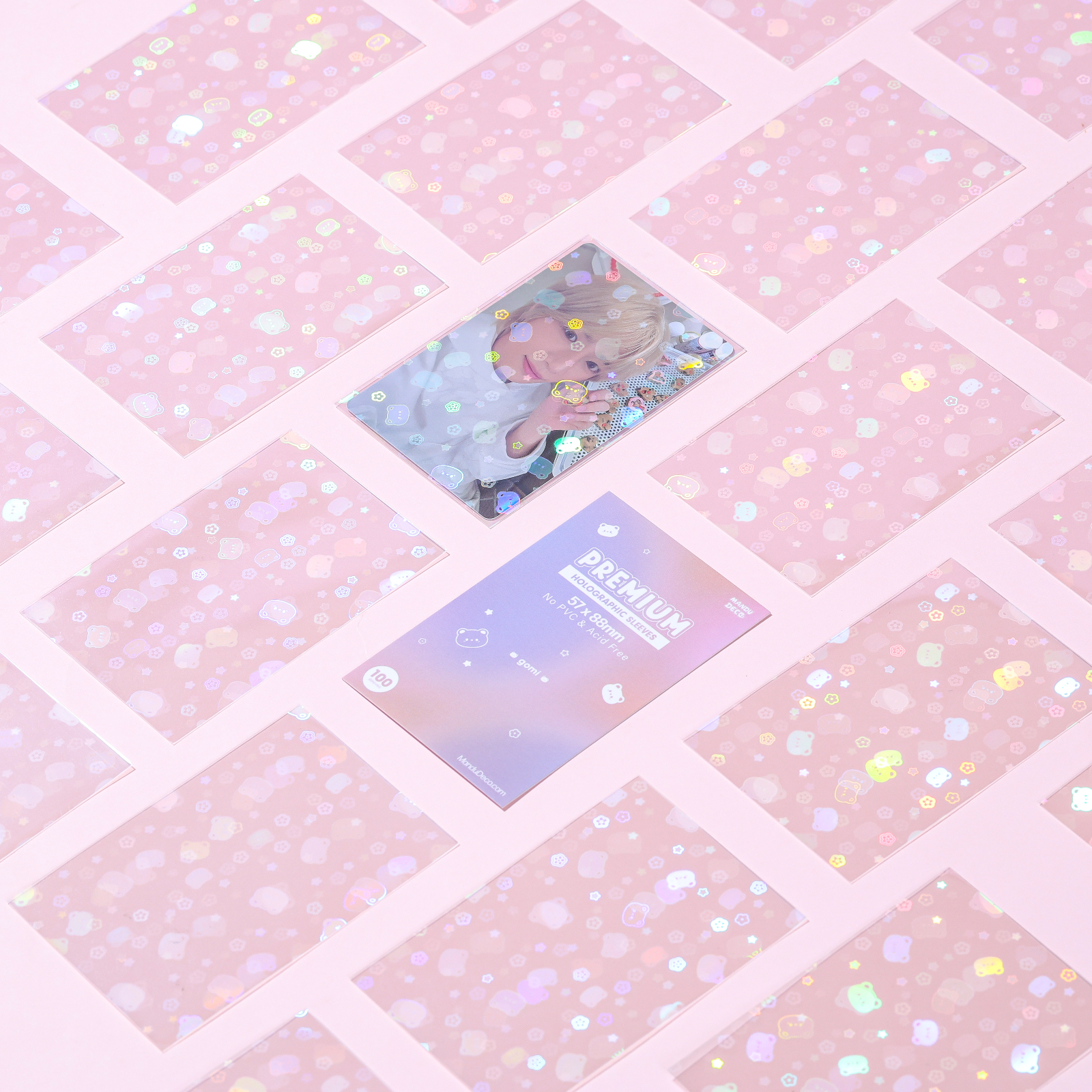 PREMIUM HOLOGRAPHIC PHOTOCARD SLEEVES - BEAR VERSION PREMIUM HOLOGRAPHIC PHOTOCARD SLEEVES - BEAR VERSION