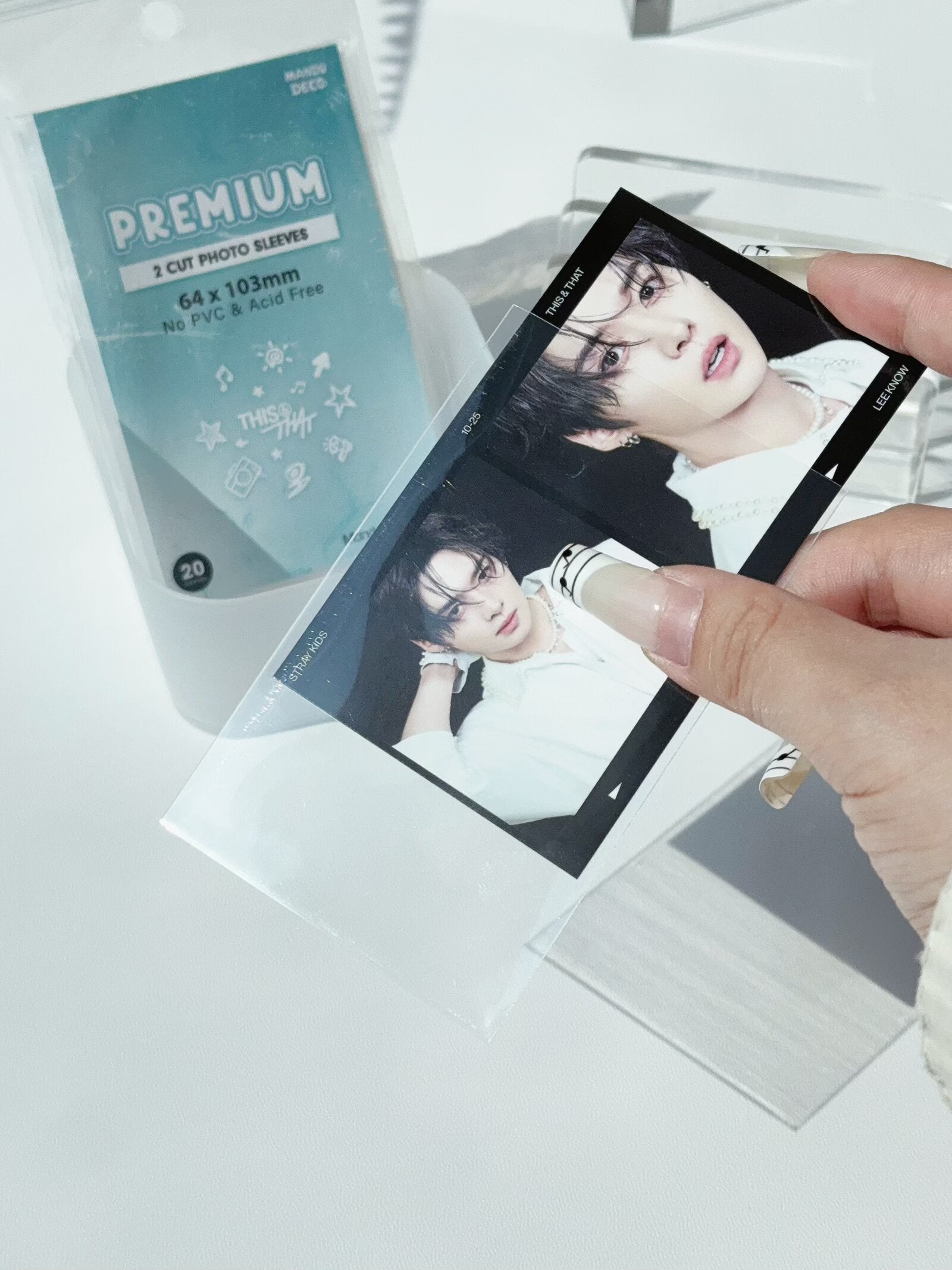 LIMITED EDITION: PREMIUM 2 CUT PHOTO SLEEVES (64X103MM)