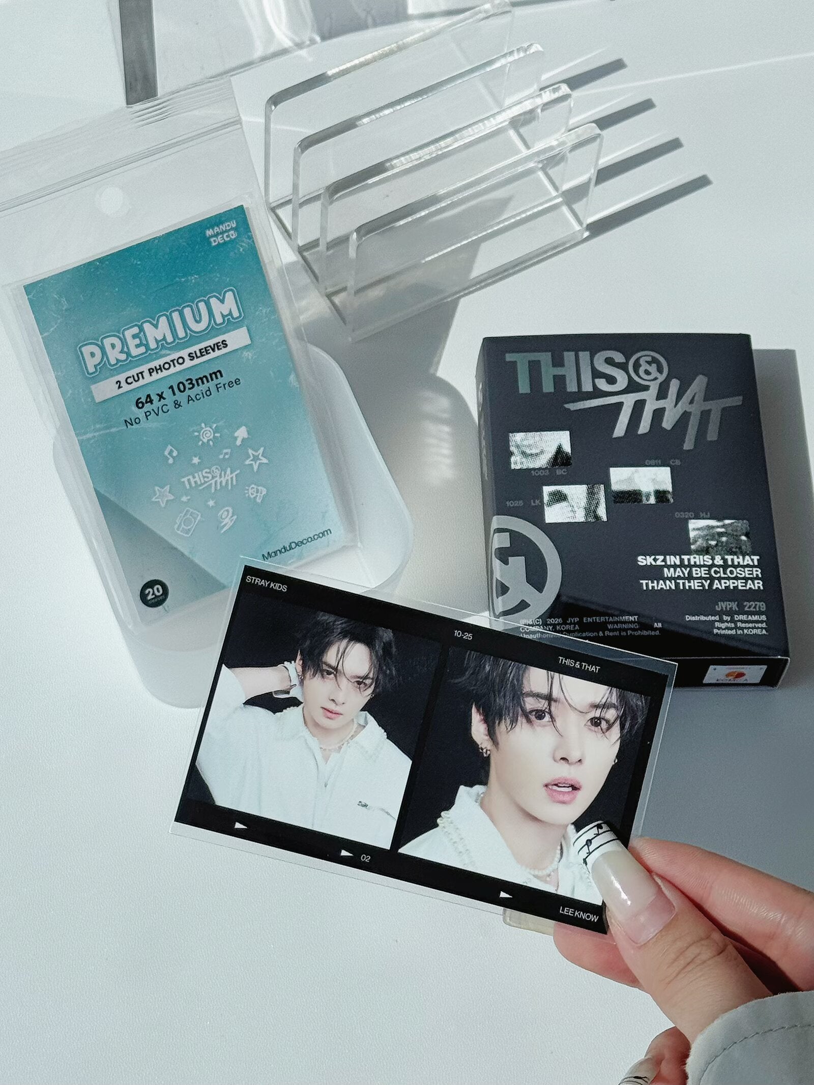 LIMITED EDITION: PREMIUM 2 CUT PHOTO SLEEVES (64X103MM)