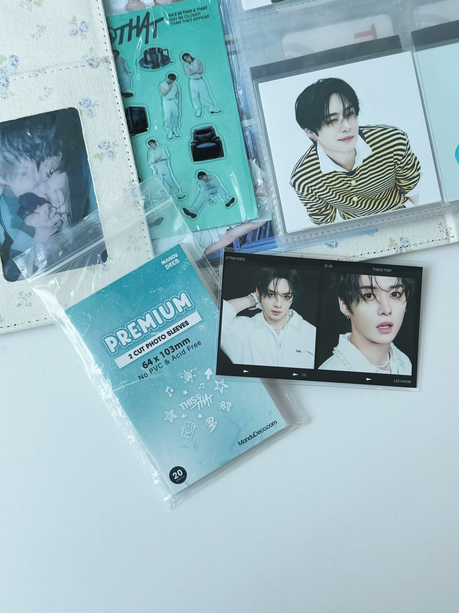 LIMITED EDITION: PREMIUM 2 CUT PHOTO SLEEVES (64X103MM)