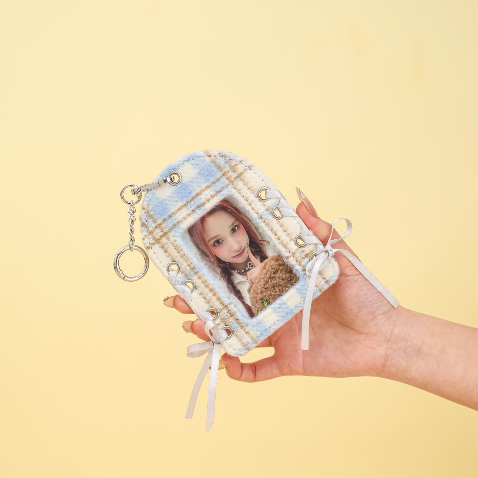 BLUE PLAID PHOTOCARD HOLDER